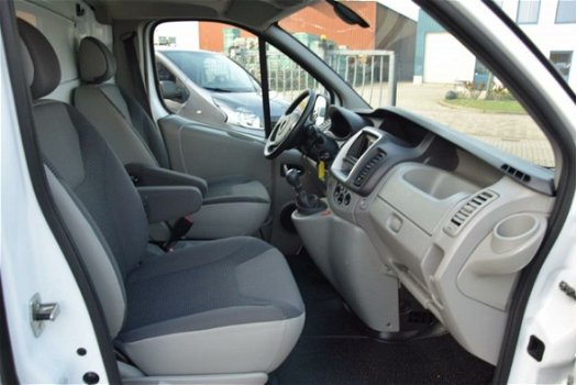 Opel Vivaro - 2.0 CDTI 115pk L2H1 Airco/Navi 07-2013 - 1