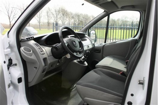 Opel Vivaro - 2.0 CDTI L2H1 EcoFLEX / Navigatie / Trekhaak / RVS-Imperiaal / Cruise control / dealer - 1