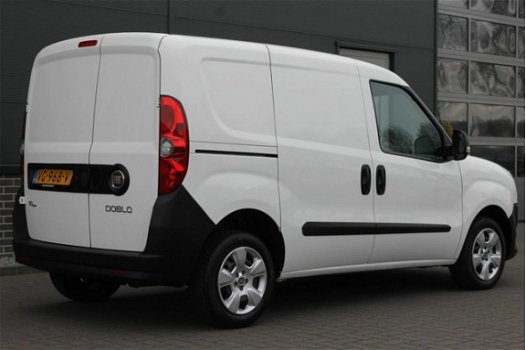 Fiat Doblò Cargo - 1.3 MultiJet Actual / dealer onderhouden / 90 PK / Airco + electrisch-pakket - 1