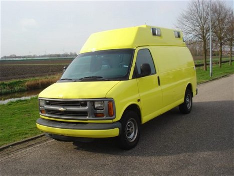 Chevrolet Chevy Van - EX ambulance 6.5 V8 diesel - 1