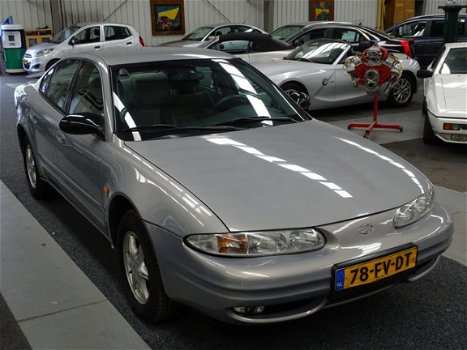 Chevrolet Alero - USA 3.4 V6 SC Airco, Stuurbekrachtiging, Trekhaak - 1