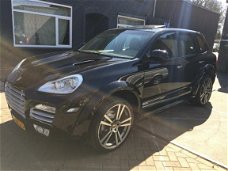 Porsche Cayenne - S