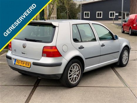 Volkswagen Golf - 1.4-16V Comfline/Airco/Elek.ramen/ - 1