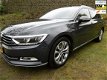 Volkswagen Passat Variant - NEW DSG/HIGH-LINE/FULL-LED/3XCHROME/URANO/ALCANTARA/INR&GAR.MOGELIJK - 1 - Thumbnail