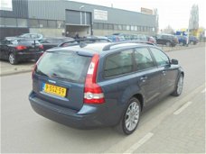 Volvo V50 - 2.0D Summum