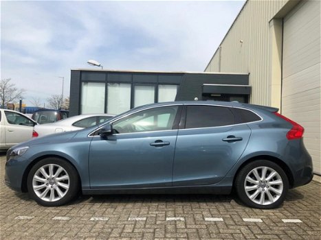 Volvo V40 - 1.6 D2 Summum 1e EIGENAAR DISTSET V.V. BTW auto DEALER ONDERH - 1