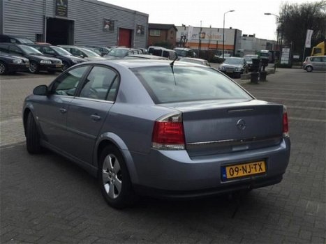 Opel Vectra - 2.2-16V Elegance 2003 AIRCO CRUISE 147 PK - 1