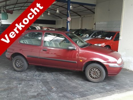 Mazda 121 - 1.3i GLX Mooiste van Nederland - 1