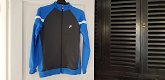 Nike trainingsjack licht blauw met grijs maat 158/170 - 1 - Thumbnail