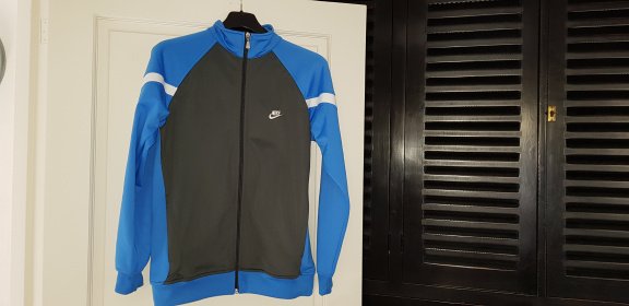 Nike trainingsjack licht blauw met grijs maat 158/170 - 2