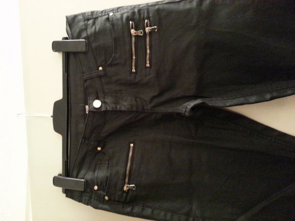 Zwarte broek mt 38 - Afbeelding 2