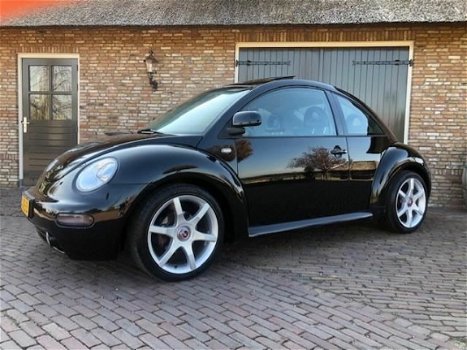 Volkswagen New Beetle - 2.0 Highline LEDER - DAKRAAM - AIRCO- APK - 1