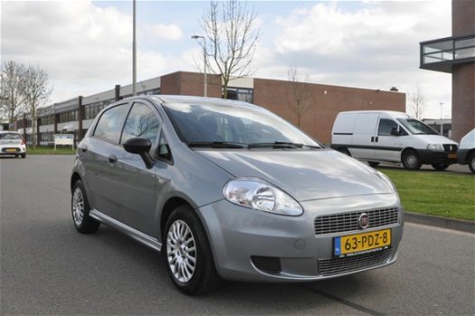 Fiat Grande Punto - 1.3 M-Jet Actual 5-DEURS AIRCO/START-STOP NETTE STAAT - 1