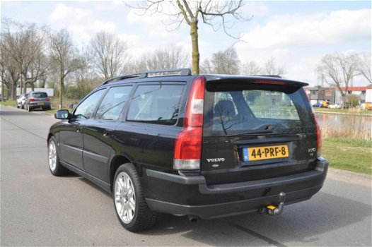 Volvo V70 - 2.3 T-5 AUTOMAAT LEDER/SCHUIFDAK/NAVIGATIE YOUNGTIMER - 1