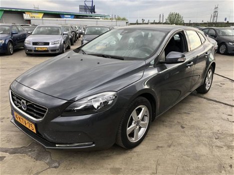 Volvo V40 - 1.6 d2 Kinetic - 1