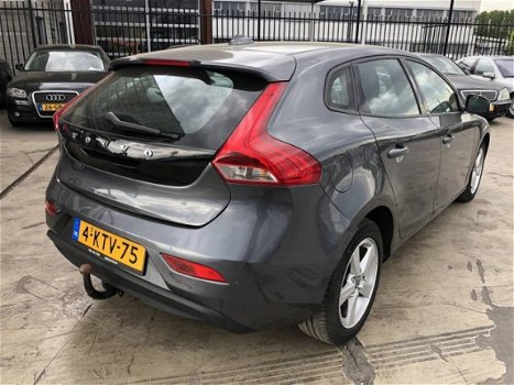 Volvo V40 - 1.6 d2 Kinetic - 1