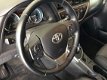 Toyota Auris - 1.8 Hybrid Lease Editie Luxe NL auto - 1 - Thumbnail