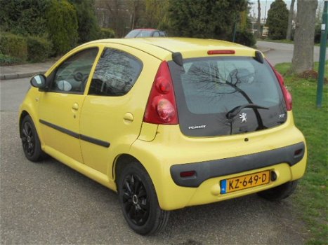 Peugeot 107 - 1.0-12V XS Urban Move * Airco * 5Drs * Nw-Apk * KOOPJE - 1