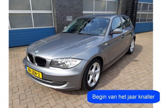 BMW 1-serie - 118i Business Line 17