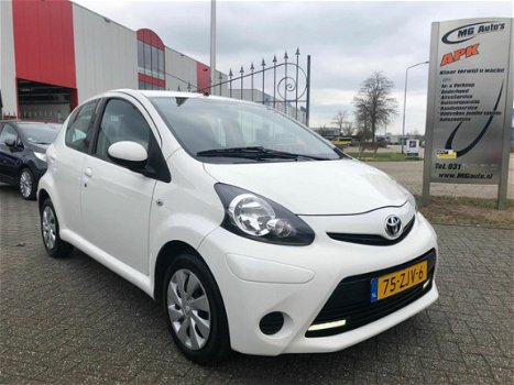 Toyota Aygo - 1.0 VVT-i Aspiration - 1