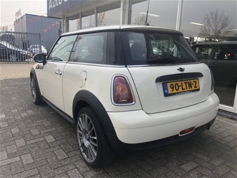 Mini Mini One - 1.6 MINIMALIST Business Line Navi, Airco, Cruise - 1