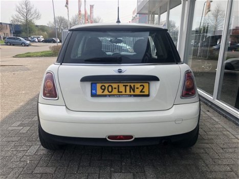 Mini Mini One - 1.6 MINIMALIST Business Line Navi, Airco, Cruise - 1