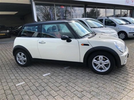 Mini Mini Cooper - 1.6 Pepper AIRCO & Navigatie - 1