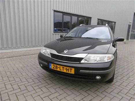 Renault Laguna Grand Tour - 1.6-16V Authentique Airco Clima - 1