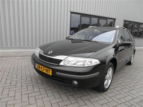 Renault Laguna Grand Tour - 1.6-16V Authentique Airco Clima - 1