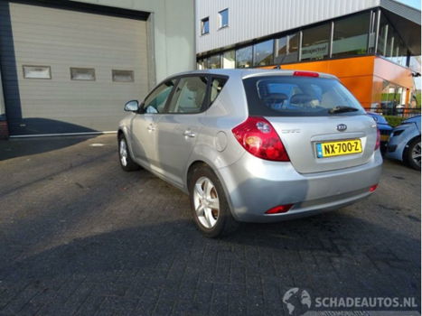 Kia Cee'd - 1.6 CRDi X-ecutive, Airco - 1