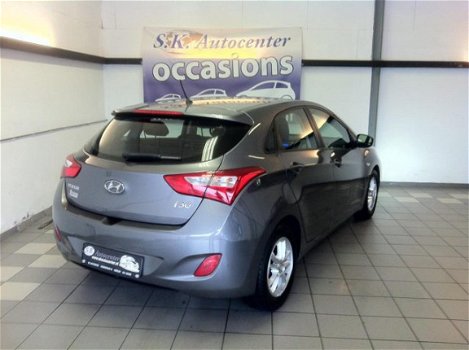 Hyundai i30 - 1.4 CVVT MOTION 5DRS AIRCO *NIEUWSTAAT - 1