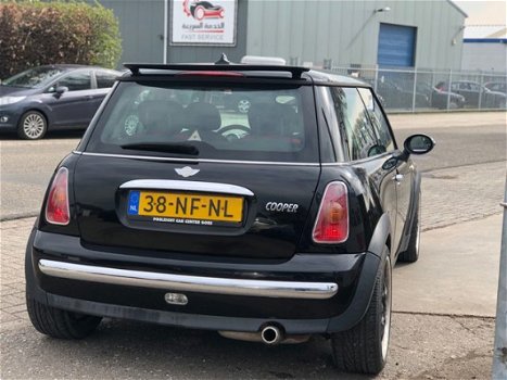 Mini Mini Cooper - 1.6 Pepper apk bij aflevering - 1