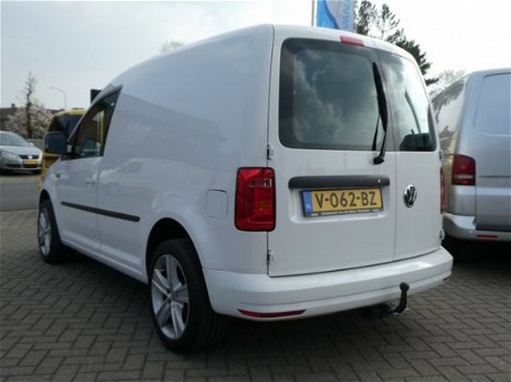 Volkswagen Caddy - 2.0 TDI 102pk BMT Highline NL-Auto Airco Cruise Control Navigatie €295 Lease - 1