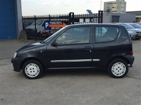 Fiat Seicento - 1.1 S, 139.805 KM NAP, WEGENBELASTING MAAR € 15, - PER MAAND, RADIO-CD-MP3-AUX, AIRB - 1