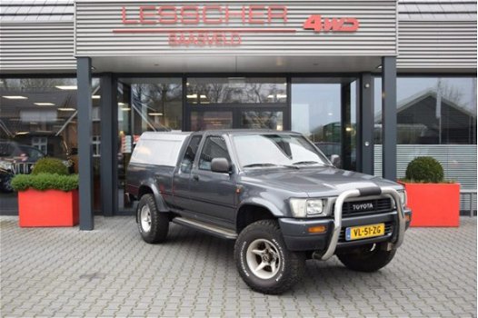 Toyota HiLux - 2.4 D XTRA CAB 4WD SR5 VAN MARGE - 1