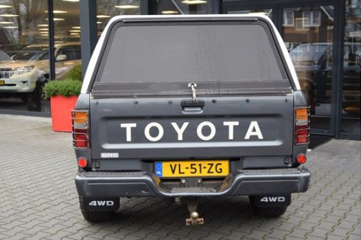 Toyota HiLux - 2.4 D XTRA CAB 4WD SR5 VAN MARGE - 1