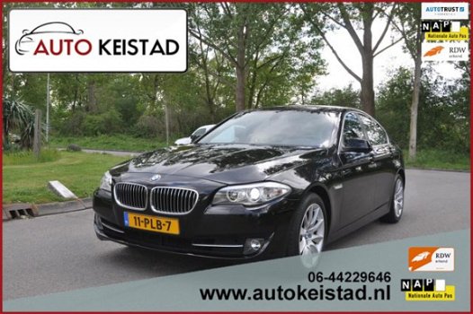 BMW 5-serie - 523i Executive LEDER/XENON NIEUWSTAAT - 1