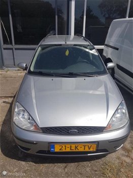 Ford Focus Wagon - I 1.6-16V Centennial - 1