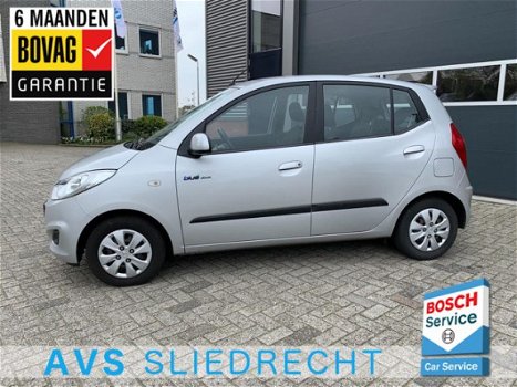 Hyundai i10 - 1.0 i-Drive / Elektrische ramen / Start/stop / Multimedia - 1