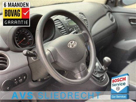 Hyundai i10 - 1.0 i-Drive / Elektrische ramen / Start/stop / Multimedia - 1