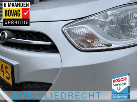 Hyundai i10 - 1.0 i-Drive / Elektrische ramen / Start/stop / Multimedia - 1