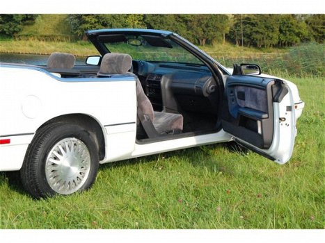 Chrysler LeBaron - 3.0i V6 LX Convertible - 1