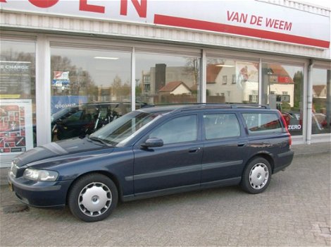 Volvo V70 - 2.4 D5 Geartronic Edition II - 1