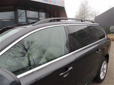 Volvo V70 - D5 215pk Aut. Summum/Leder/Schuifdak/Afn trekhaak