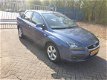 Ford Focus - 1.6 16V FUTURA SEDAN AIRCO - 1 - Thumbnail