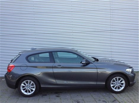 BMW 1-serie - 116 Coupe Urban Navi Bluetooth Climate 21.846 km - 1