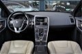 Volvo XC60 - 2.0 D4 FWD Momentum GRIJSKENTEKEN+ OP BESTELLING LEVERBAAR - 1 - Thumbnail