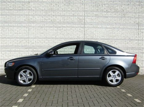 Volvo S40 - 1.8 Edition I - 1