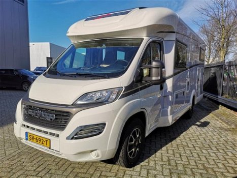 Carthago C-tourer T 143 Light - 3