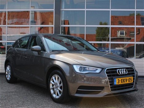 Audi A3 Sportback - 1.2 TFSI Attraction Pro Line plus (Navigatie, Xenon, 1e Eigenaar, Cruise Control - 1